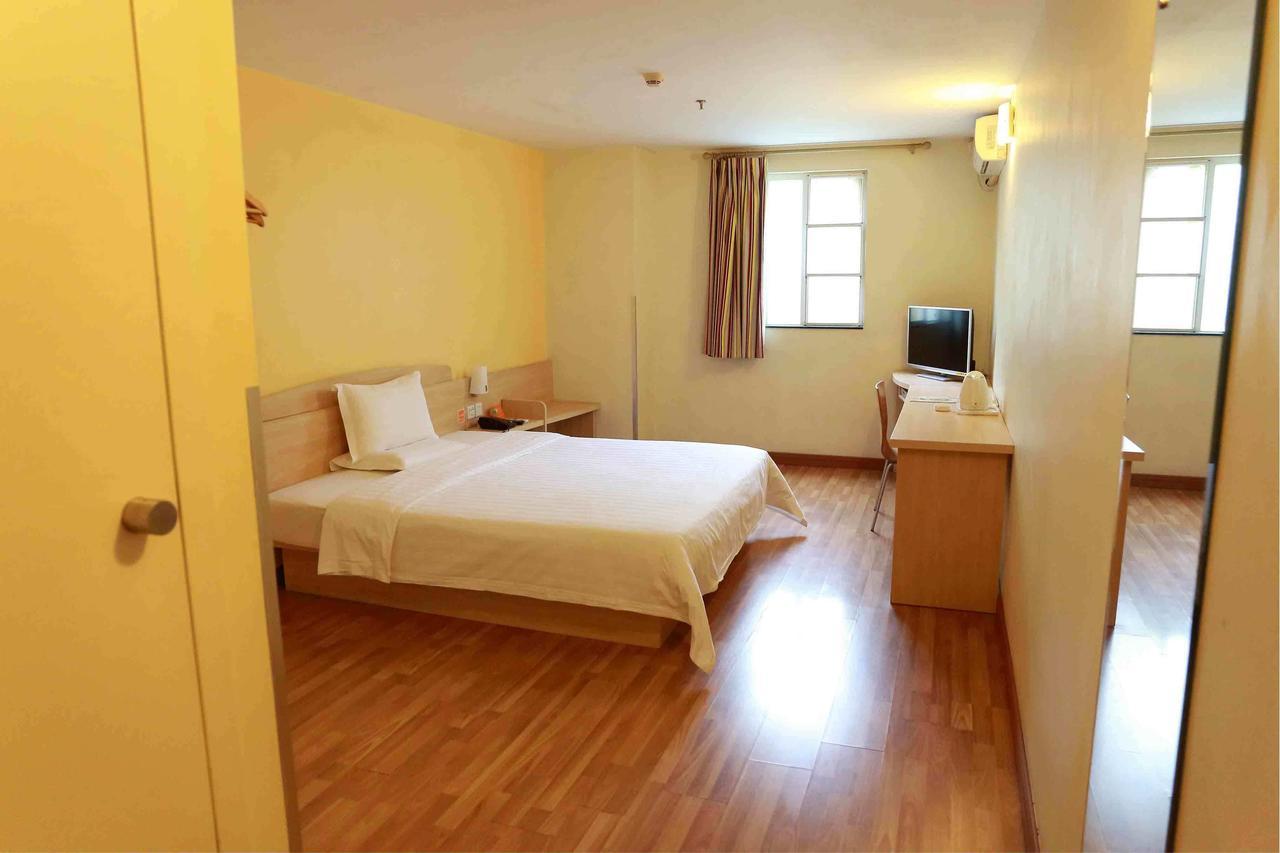365 Hotel Haimen Ruang foto